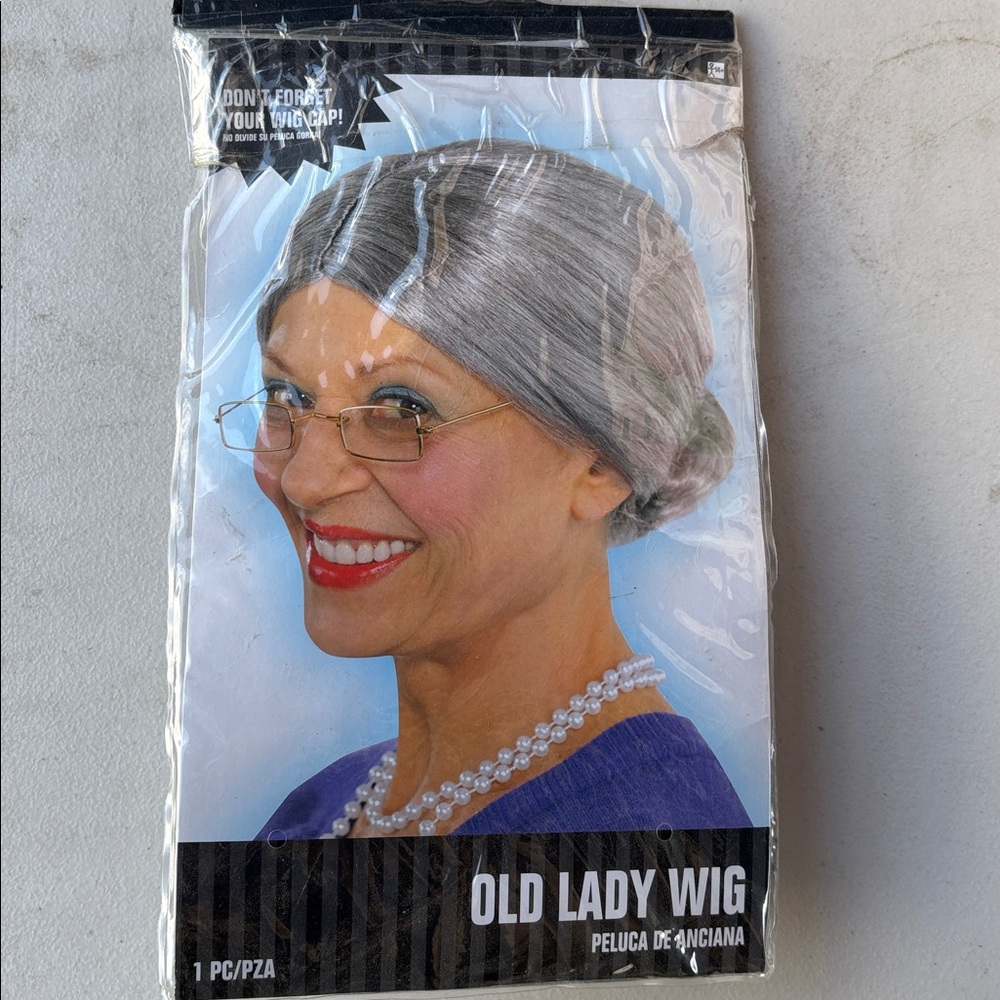 Gray Old Lady Wig & glasses costume